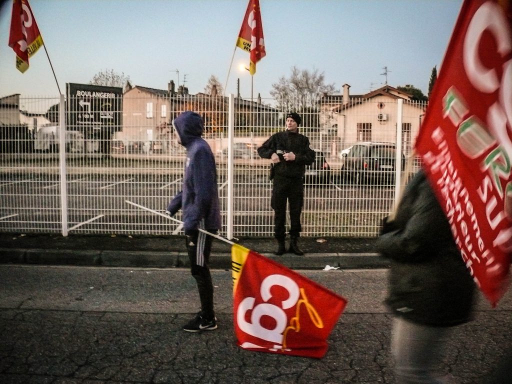 Action interprofessionnelle de blocage de Martin-Brower en soutien aux McDos – 28 novembre 2017