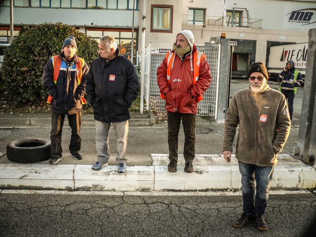 Action interprofessionnelle de blocage de Martin-Brower en soutien aux McDos – 28 novembre 2017